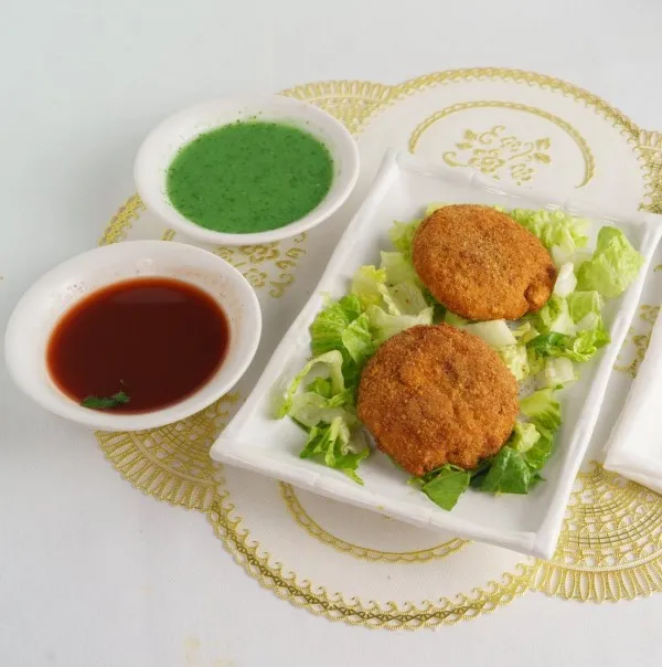 Aloo Tikki in Ontario CA, Aloo Tikki near me, Indian street food, potato patties, vegetarian snacks