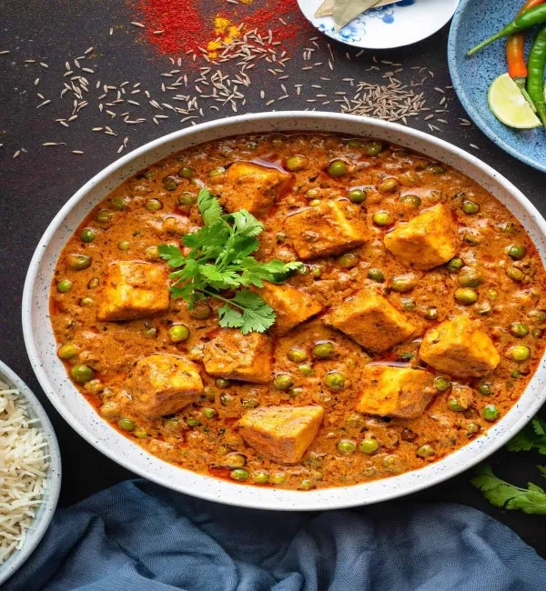 Matar Paneer In Ontario, ca, Matar Paneer near me, Indian paneer curry, peas and paneer curry, vegetarian Indian dish
